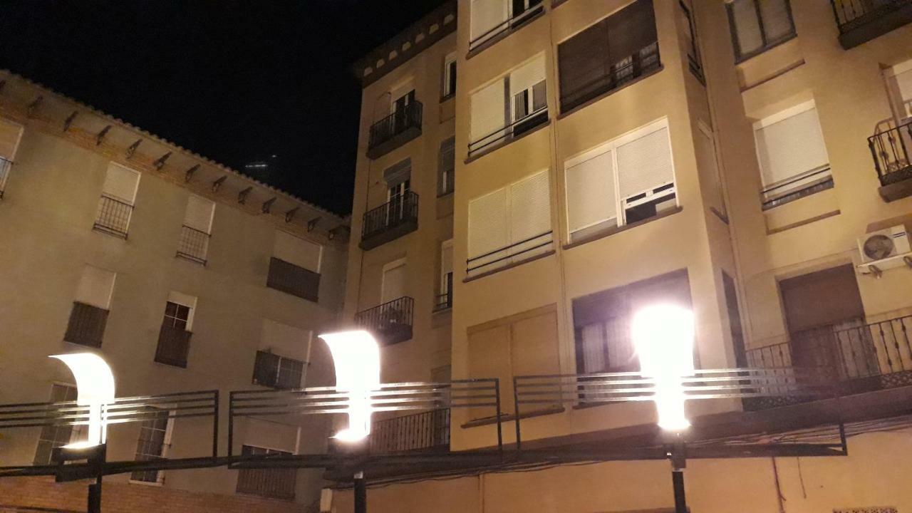 Apartamento Manuela Sancho Daire Zaragoza Dış mekan fotoğraf