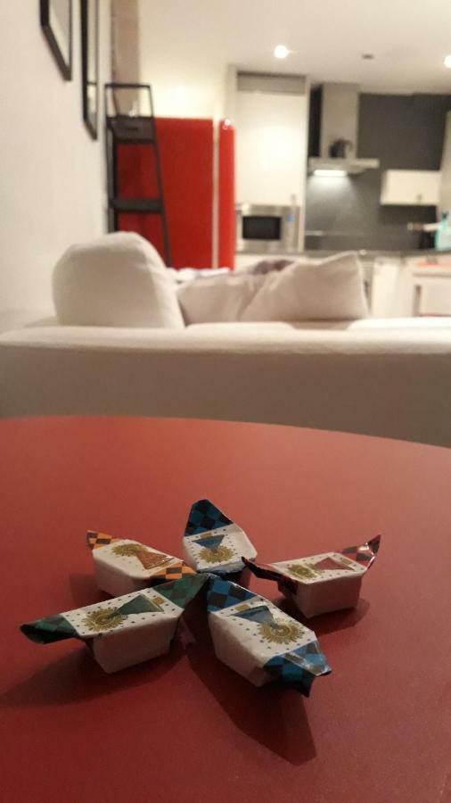 Apartamento Manuela Sancho Daire Zaragoza Dış mekan fotoğraf